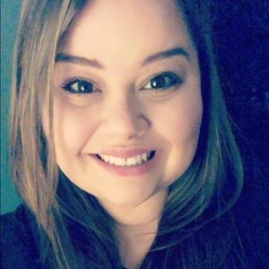 Meet your Posher, Kindra